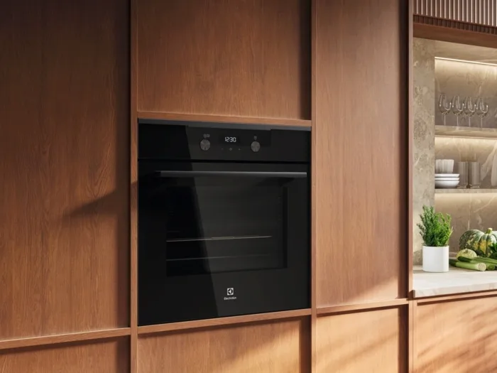 Електрична духова шафа Electrolux, 72 л, клас енергоефективності A+, функція пара, цифровий дисплей, конвекційне приготування, тел