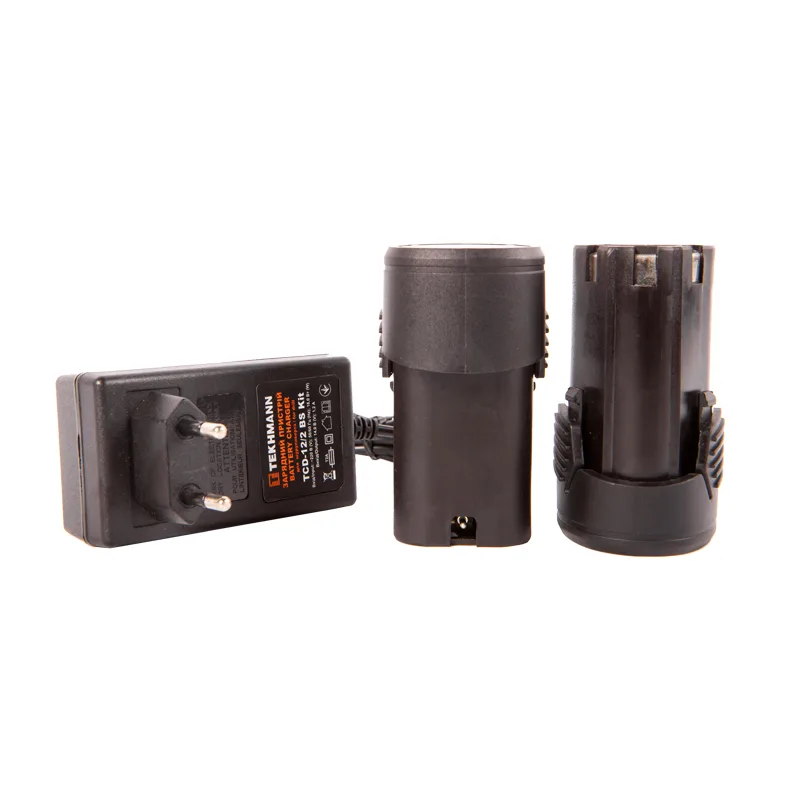 Аккумуляторная шуруповерт-дрель Tekhmann TCD-12/2 BS Kit 12В, 1х2А·час, 30Нм, 0-400·1400об/мин, 1кг, кейс с аксессуарами