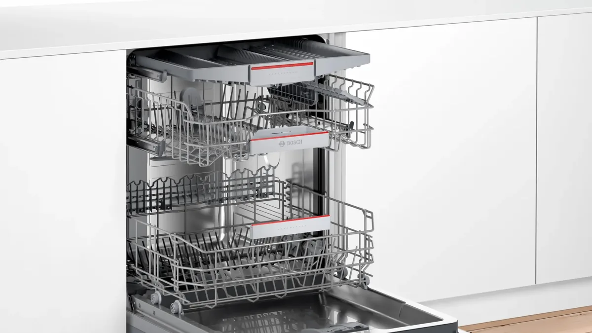 Вбудована посудомийна машина Bosch, 14 комплектів, клас енергоспоживання A++, 60 см, з дисплеєм та третім кошиком, біла.