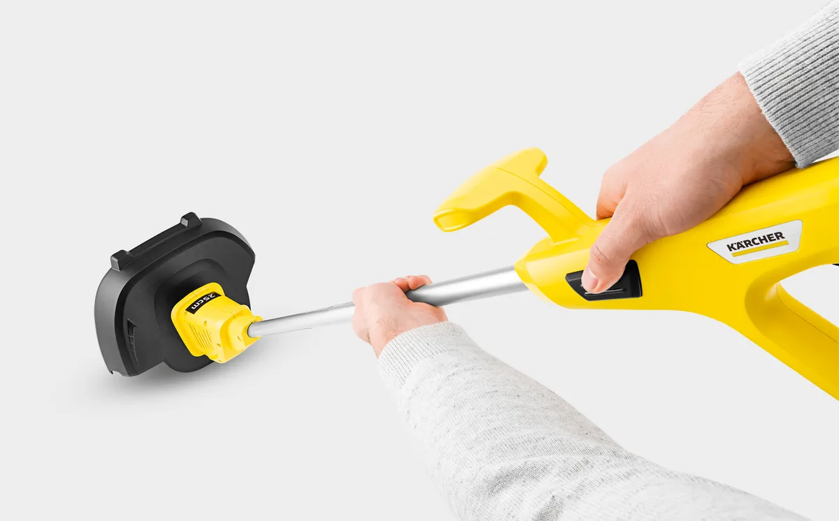 Аккумуляторный садовый триммер Karcher LTR 18-25, 18В, 25 см, 16 кг (без батареи и зарядного устройства)