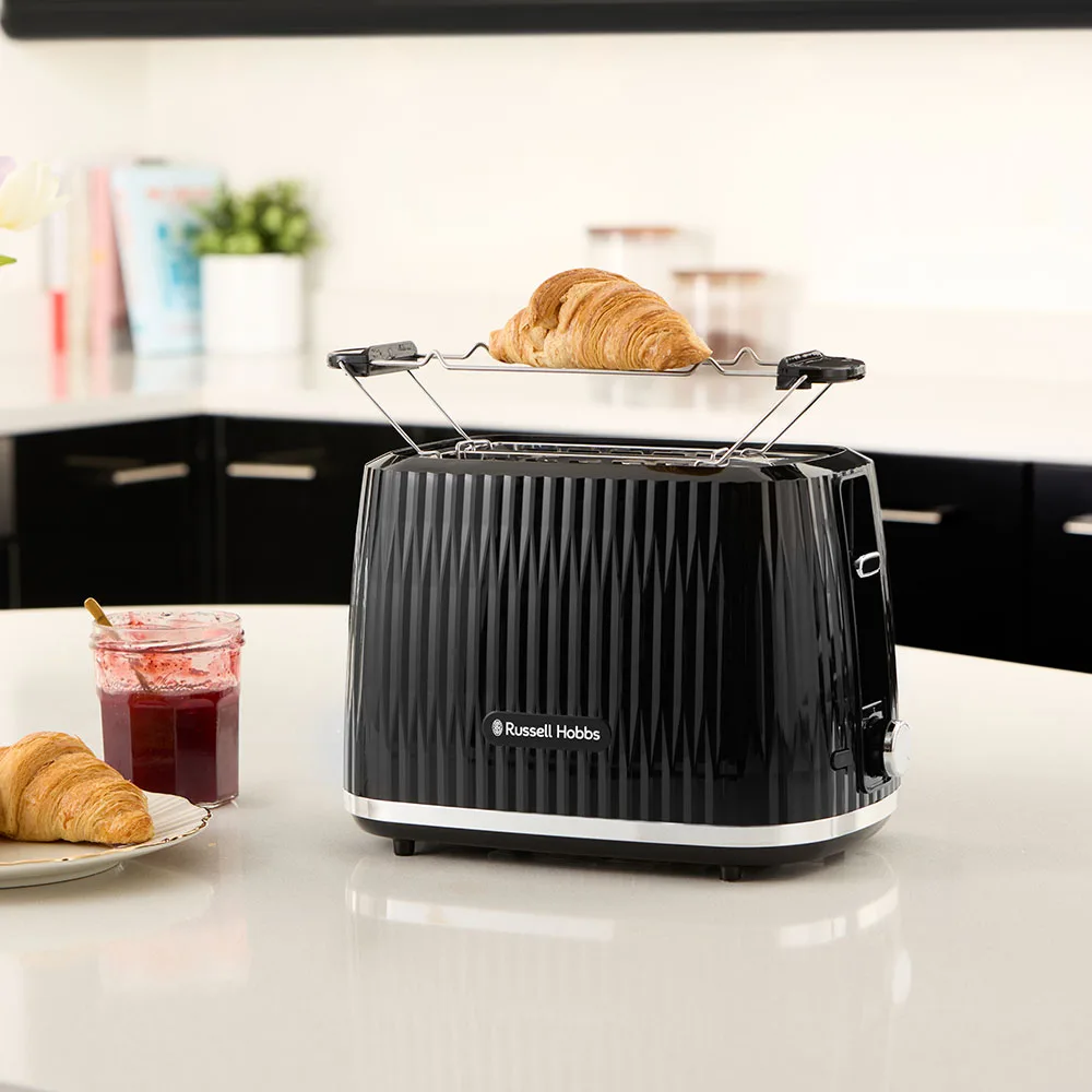 Тостер Russell Hobbs Eden 800Вт, пластиковий, з функціями підігріву та розморожування, чорного кольору.