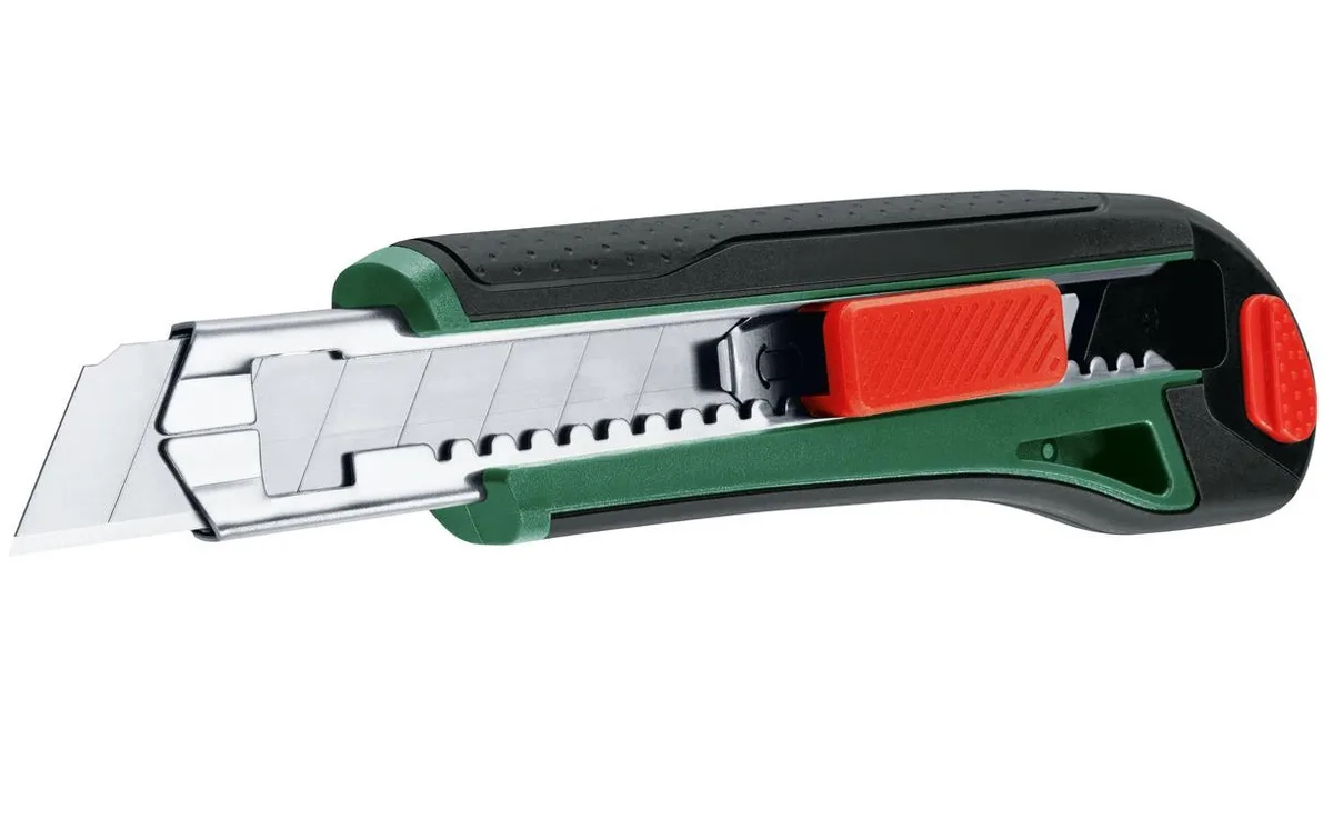 Ніж Bosch з лезом 18 мм, ергономічний корпус з ABS та TPR.
