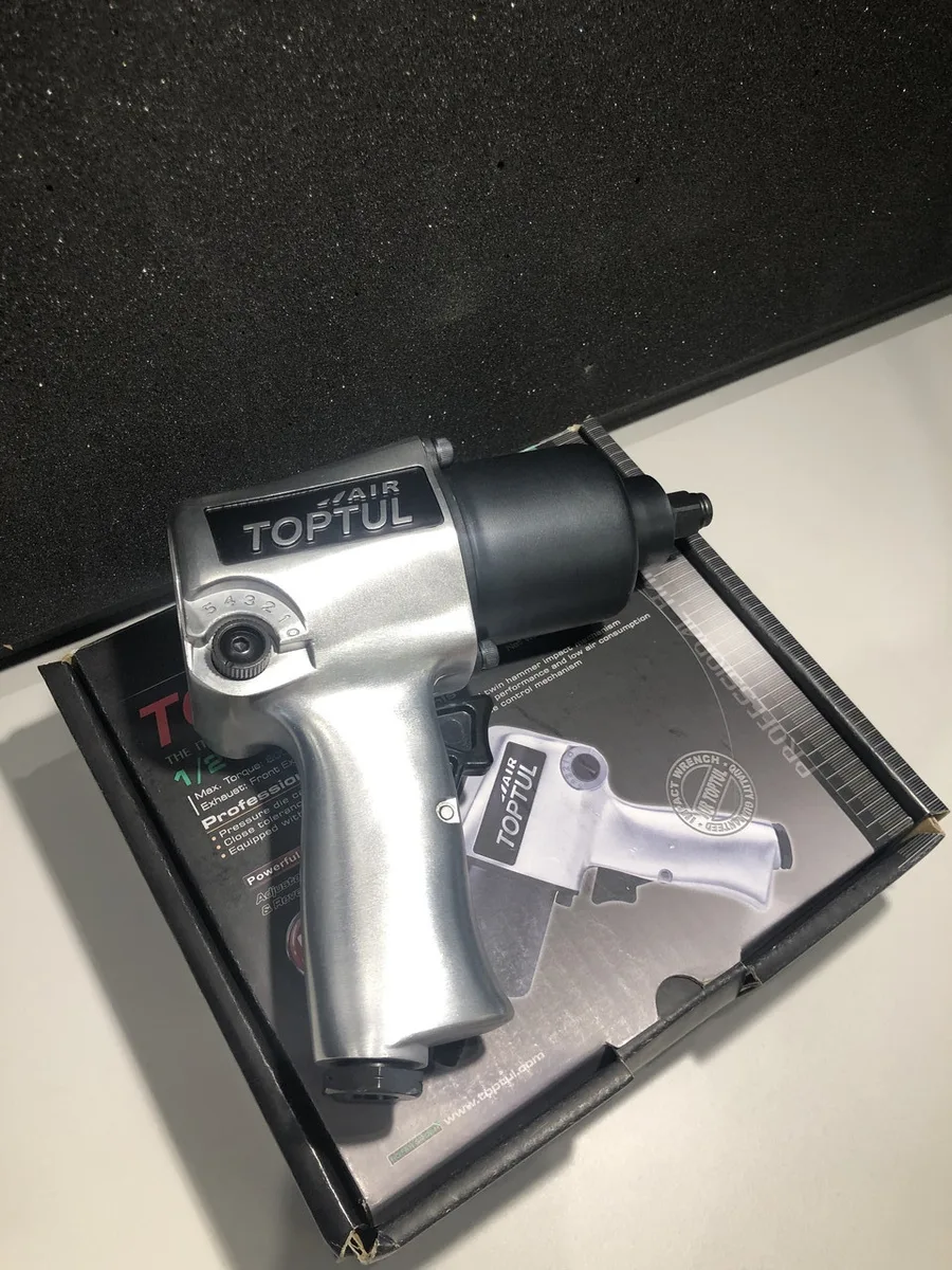 Гайковерт пневматичний Toptul KAAA1660B 1/2" 814 Нм метал 188x2,6 см чорний