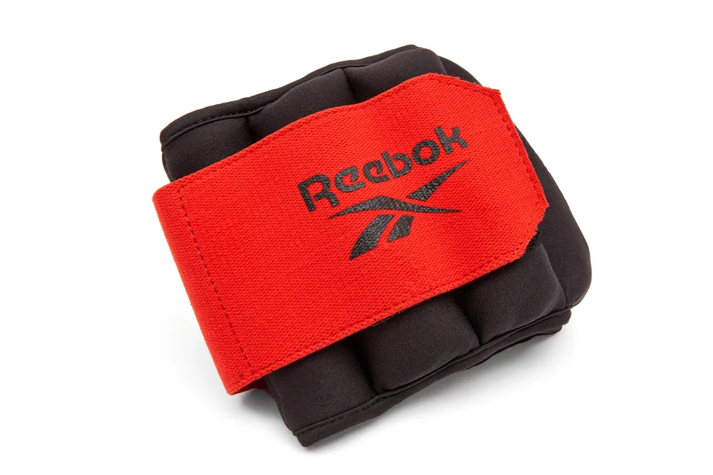 Обважнювачі зап'ястя Reebok залізний пісок 0.5 кг чорний червоний унісекс