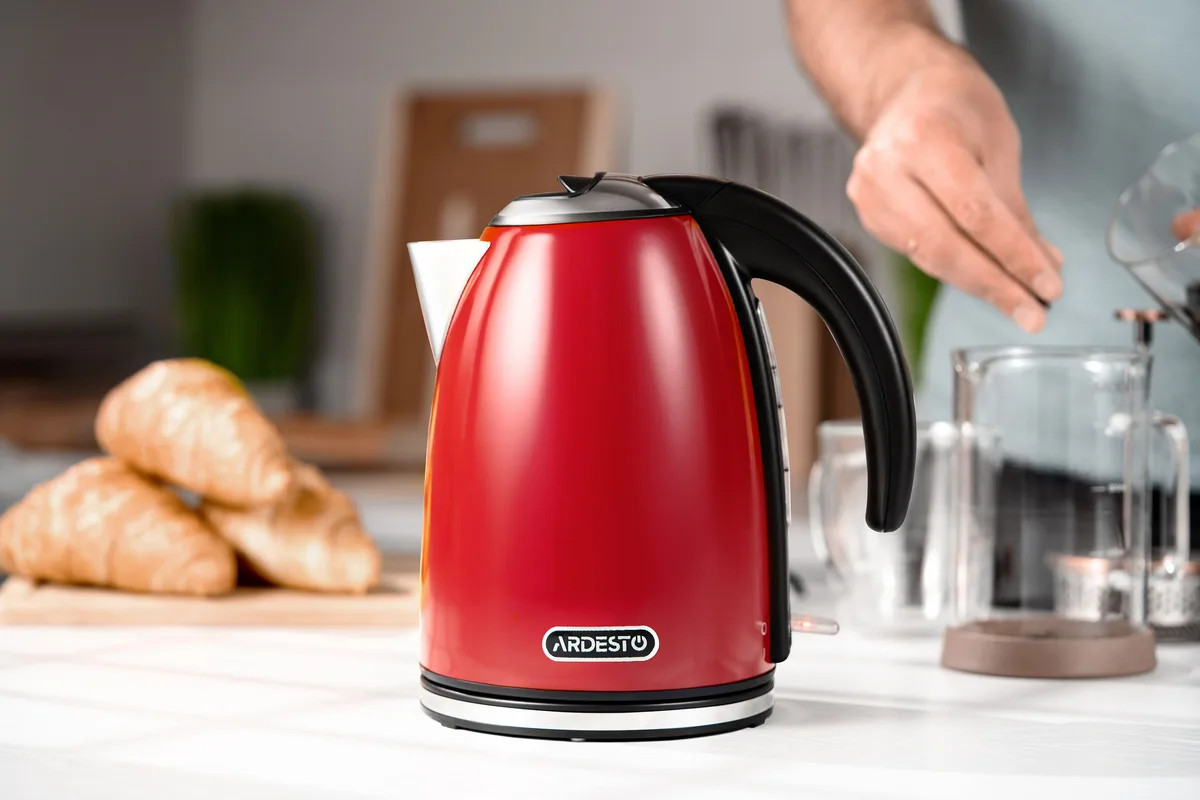 Електрочайник ARDESTO 1.7л, Strix, металевий, червоний блиск.