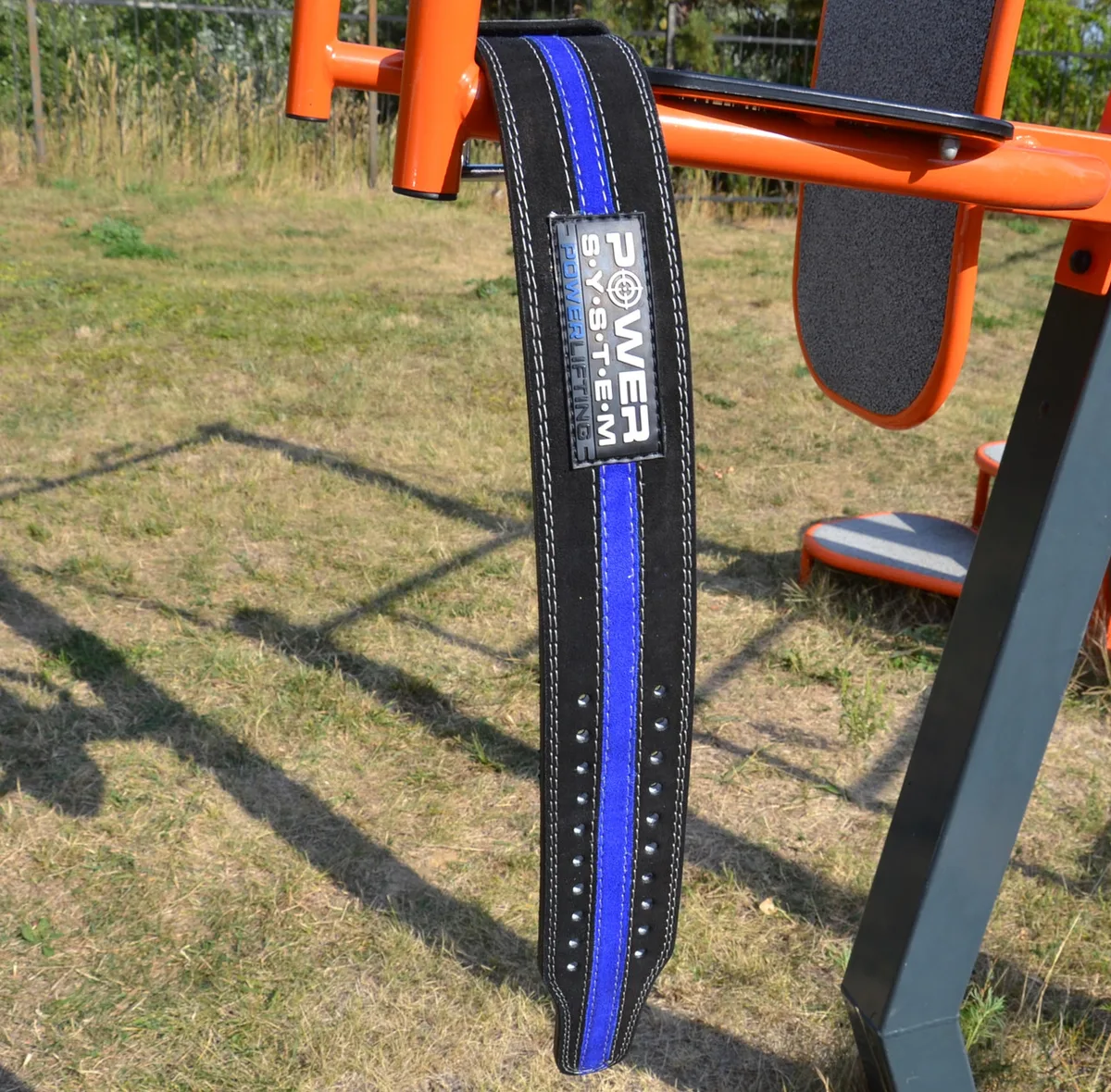 Пояс для пауерліфтингу Active Point шкіряний XL чорний синій