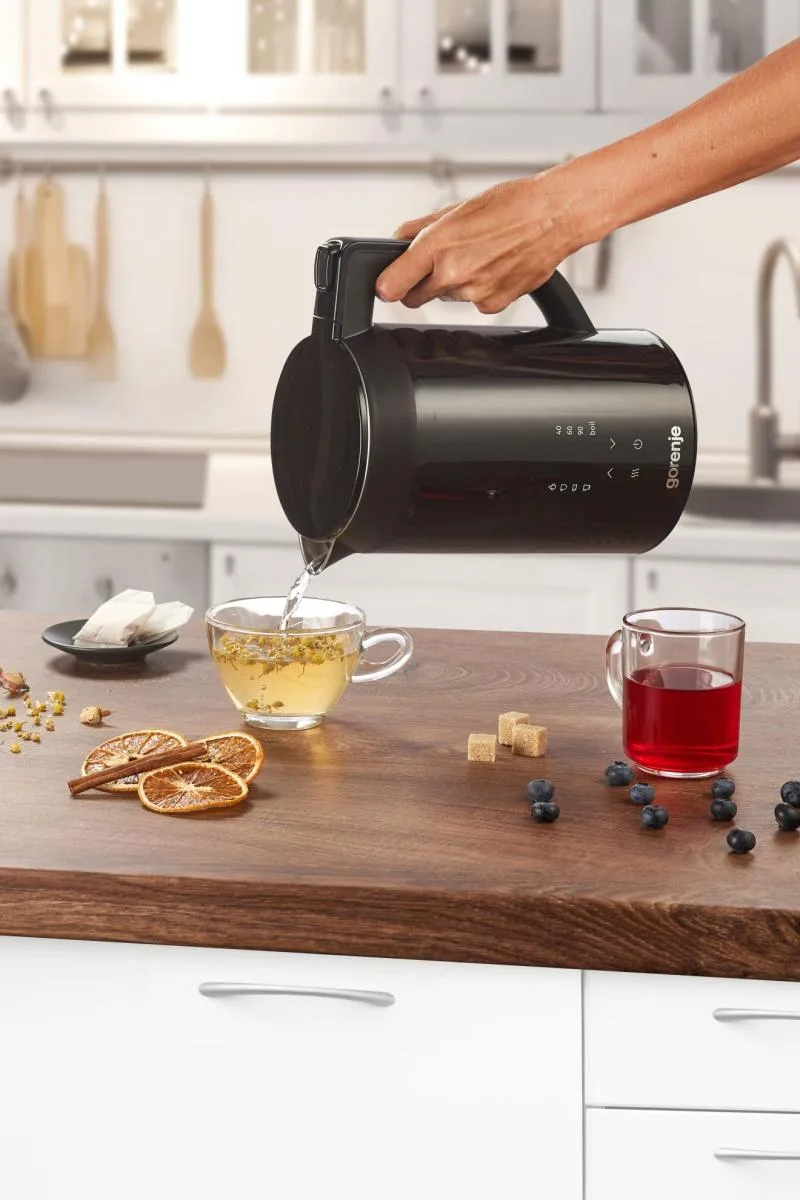 Электрочайник Gorenje Нержавеющая сталь 1,7 л Черный 1850-2200 Вт