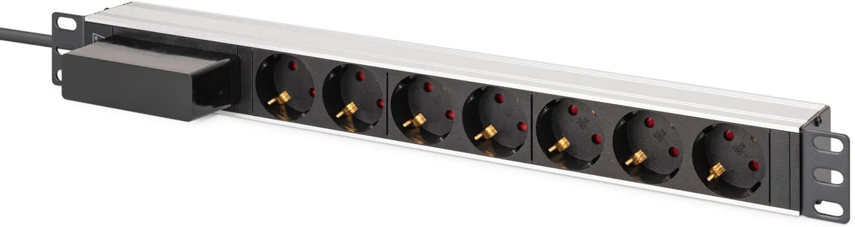 Устройство распределения электропитания DIGITUS 1U, 7xSchuko, 16A, 250V, автомат, вилка Schuko