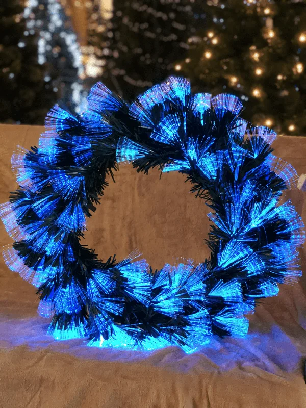 Вінок штучний оптичного волокна 50 см зелений Luca Lighting