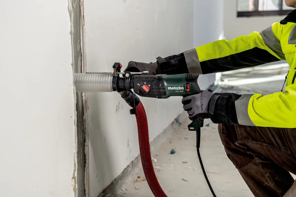 Перфоратор Metabo KHE 2245 SDS-plus 750Вт, 2.2Дж, вага 2.7кг