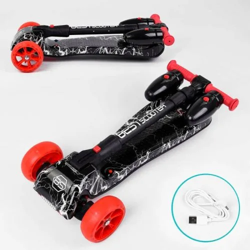 Самокат Best Scooter с парогенератором и музыкой для детей с дымом и складным рулем.