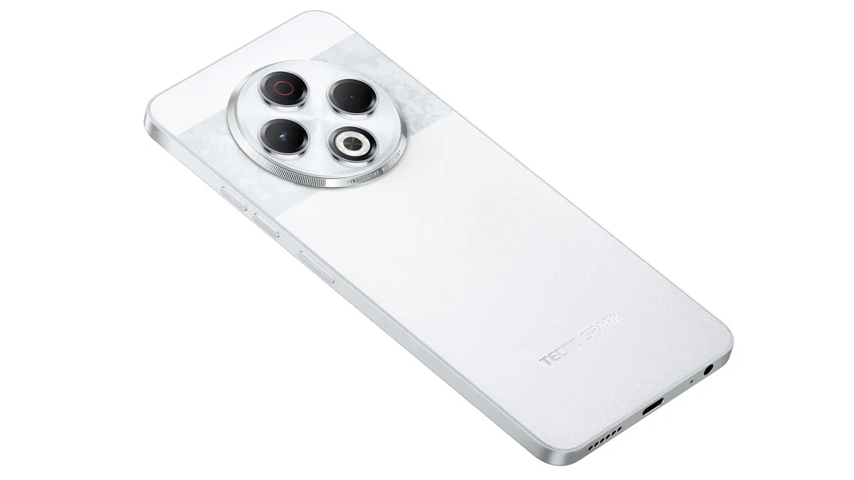 Смартфон TECNO Spark 30 (KL6) 6.78" 8/128ГБ, 2SIM, 5000мА•год, Astral Ice