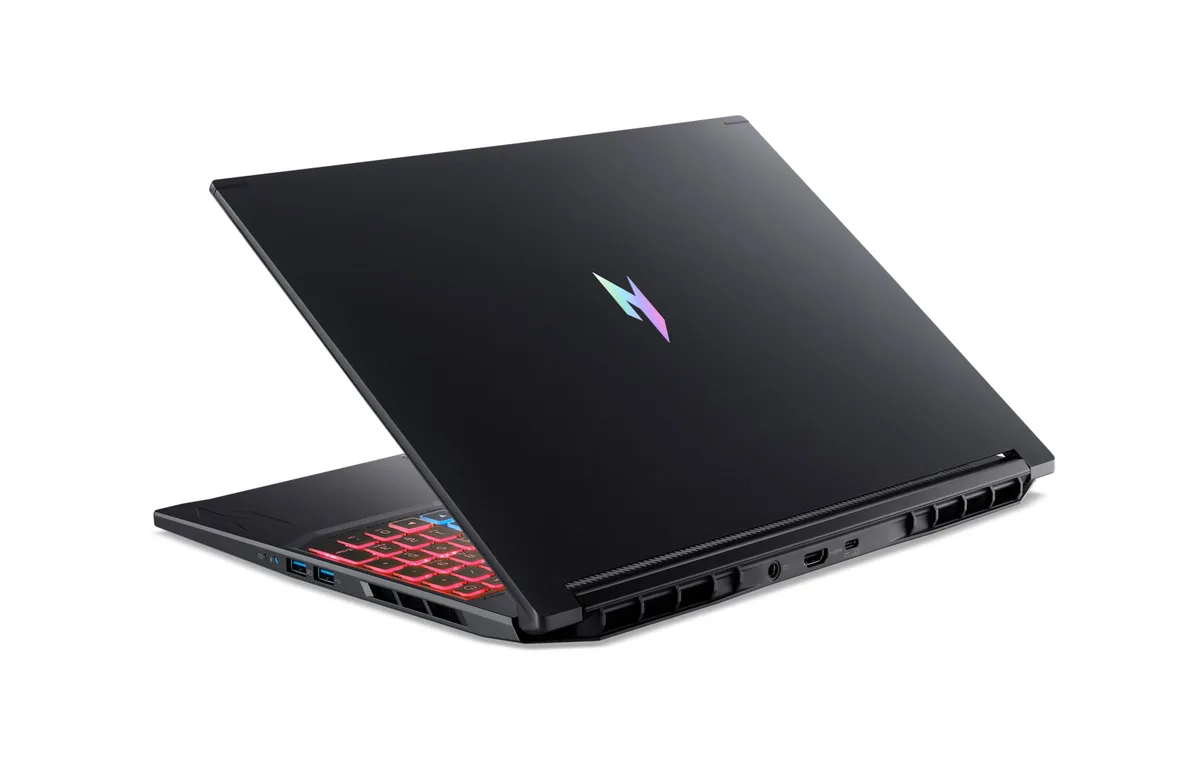 Ноутбук Acer Nitro V 16S ANV16S-71 16" WUXGA IPS, Intel 5-210H, 16GB, F1TB, NVD5050-8, Lin, чорний