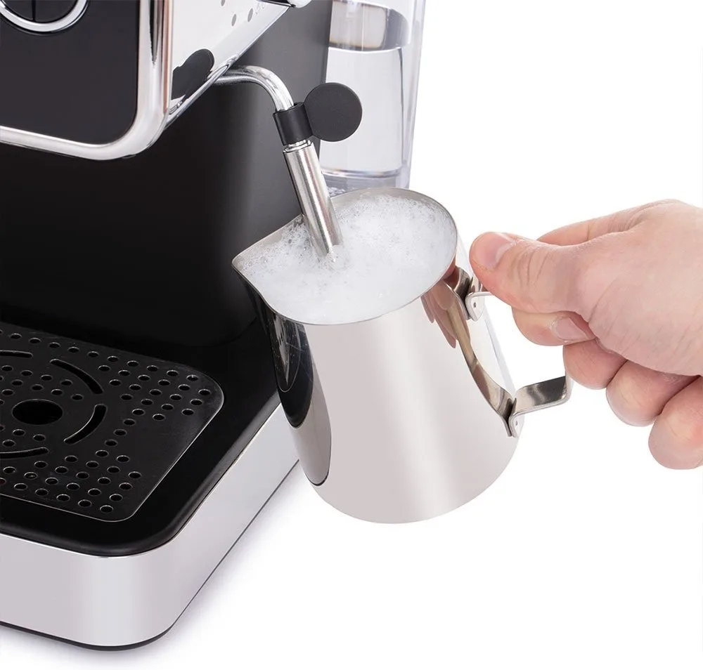 Кавоварка Russell Hobbs ріжкова Distinctions 1.1л, для меленої кави та чалдів, чорний з сріблястими акцентами.