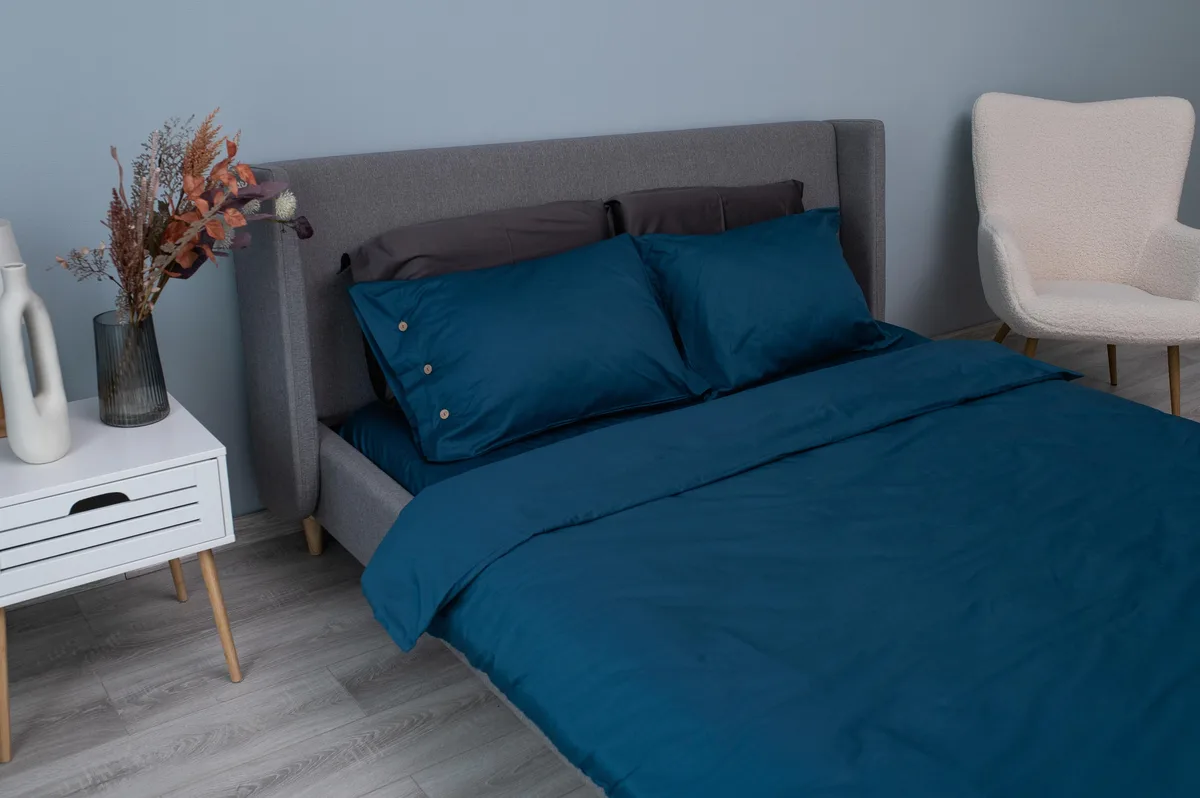 Простирадло ARDESTO Mixamp;Match, 240х260см, 100% бавовняний сатин, синього кольору.