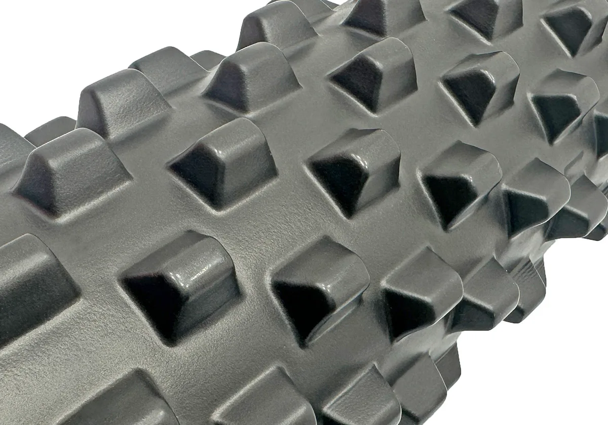 Массажный ролик EasyFit EVA 45 см Черный 3D поверхность