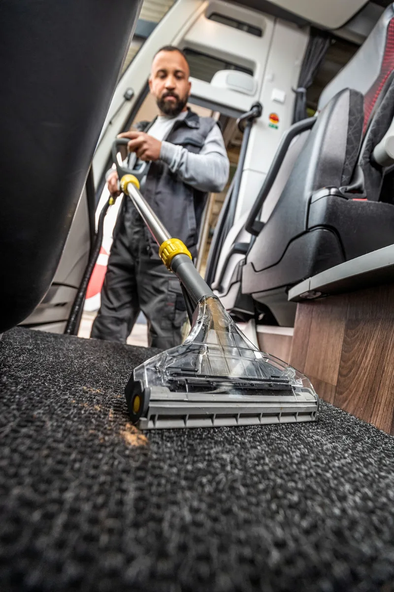 Пилосос миючий Karcher 1200 Вт 8л 8,6 кг для килимів та меблів