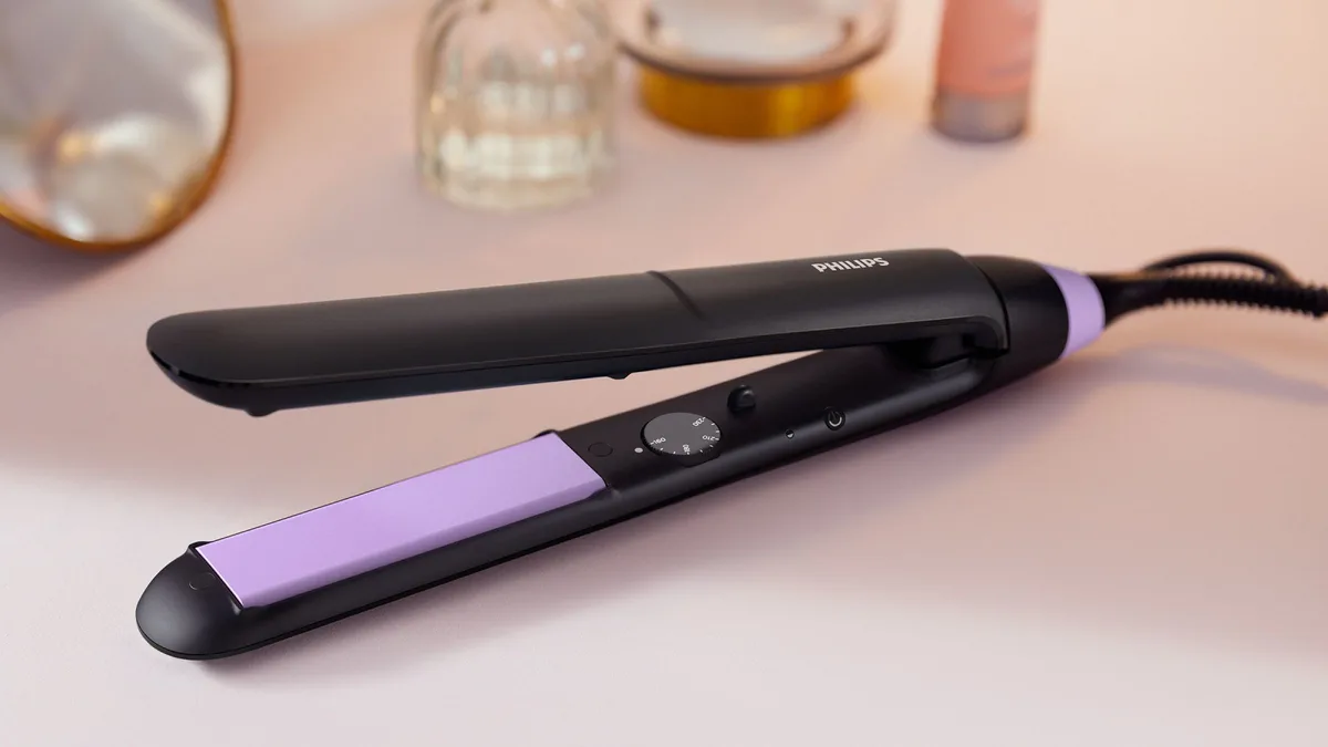 Випрямляч волосся Philips керамічний 100х28 мм чорний фіолетовий