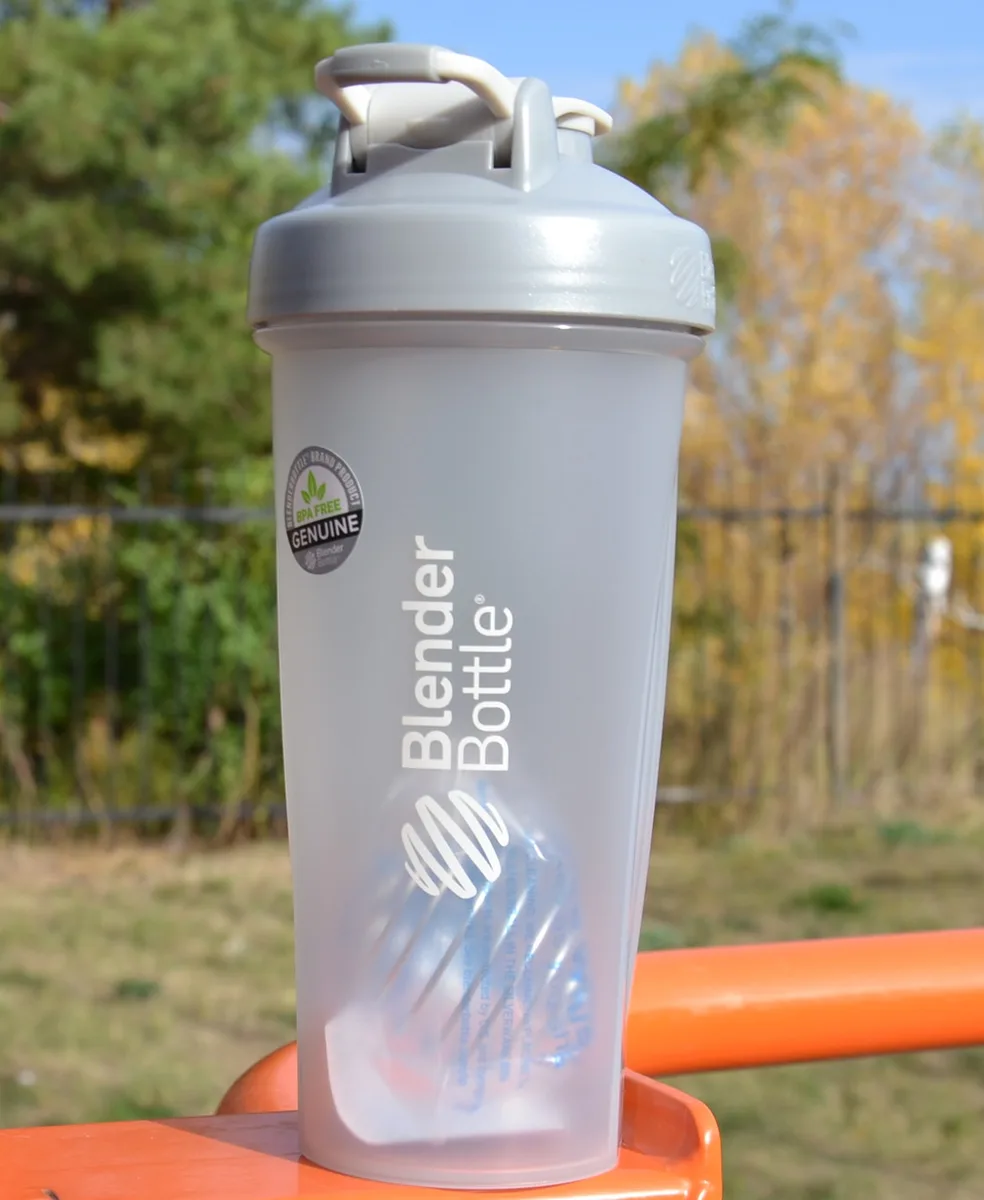 Шейкер спортивний BlenderBottle Tritan 820 мл Сірий