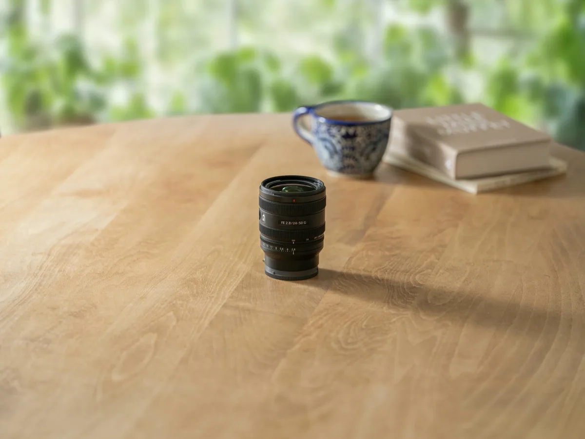 Об'єктив Sony FE 24-50mm F/2.8 G