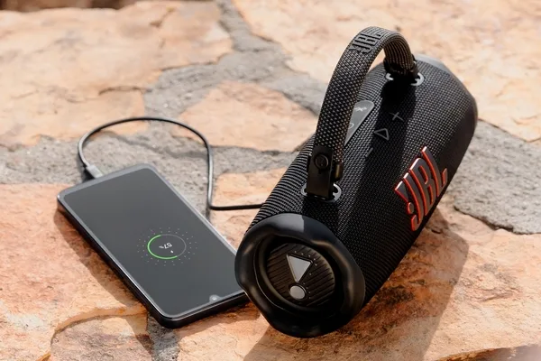 Портативна акустика JBL тканина 228,8х98,5х94 мм Фіолетова
