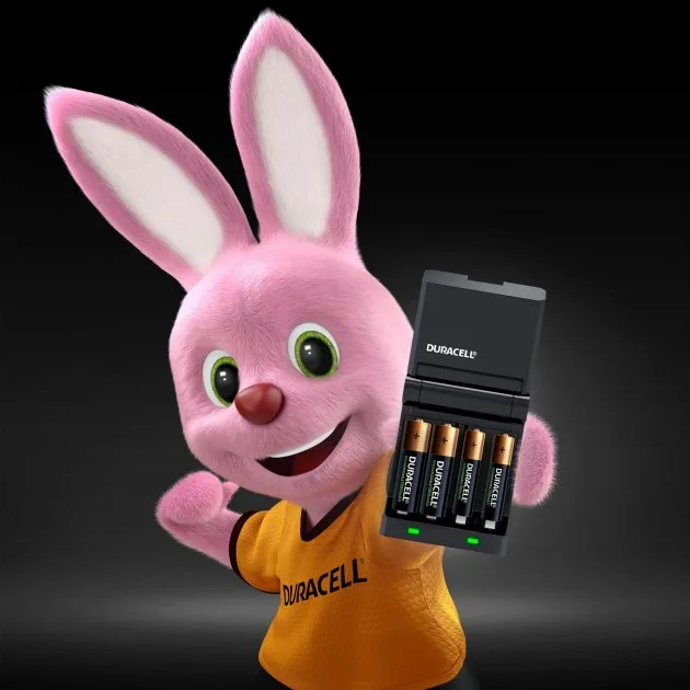 Зарядний пристрій Duracell NiMH AA AAA 4 шт Чорний