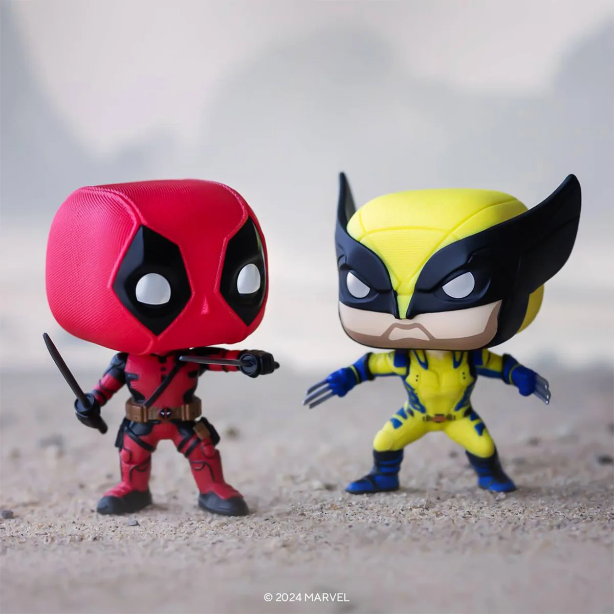 Ігрова фігурка Funko POP! вініл 11,4 см Дедпул червоний