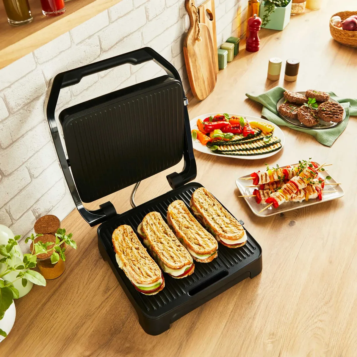 Гриль Tefal металл черный 2000Вт 3 температурных режима