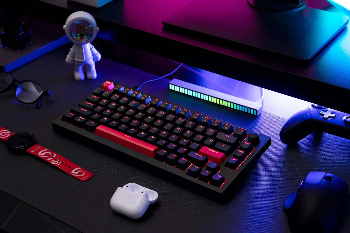 Клавіатура механічна Lemokey X4 84Key, Keychron Brown, USB-A, QMK/VIA, Hot-Swap, EN/UKR, RGB, чорний
