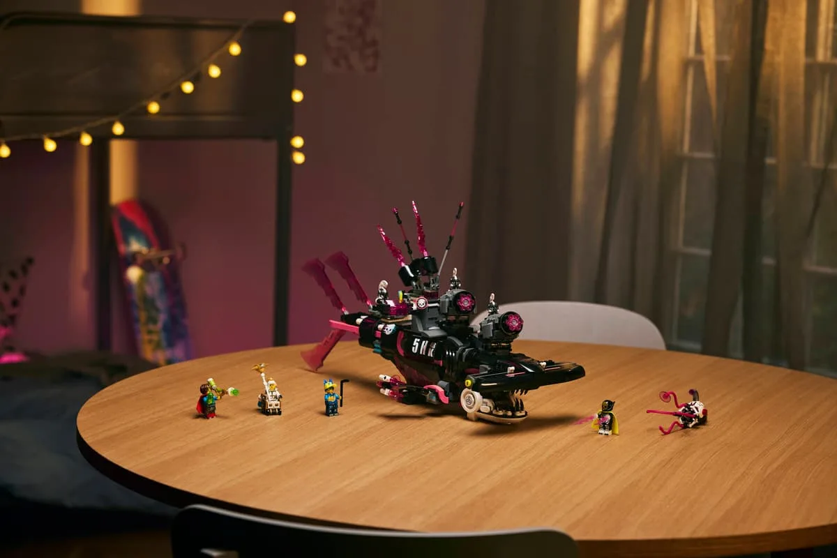 Конструктор LEGO Dreamzzz 9+ Підводний човен Акула Різнокольоровий