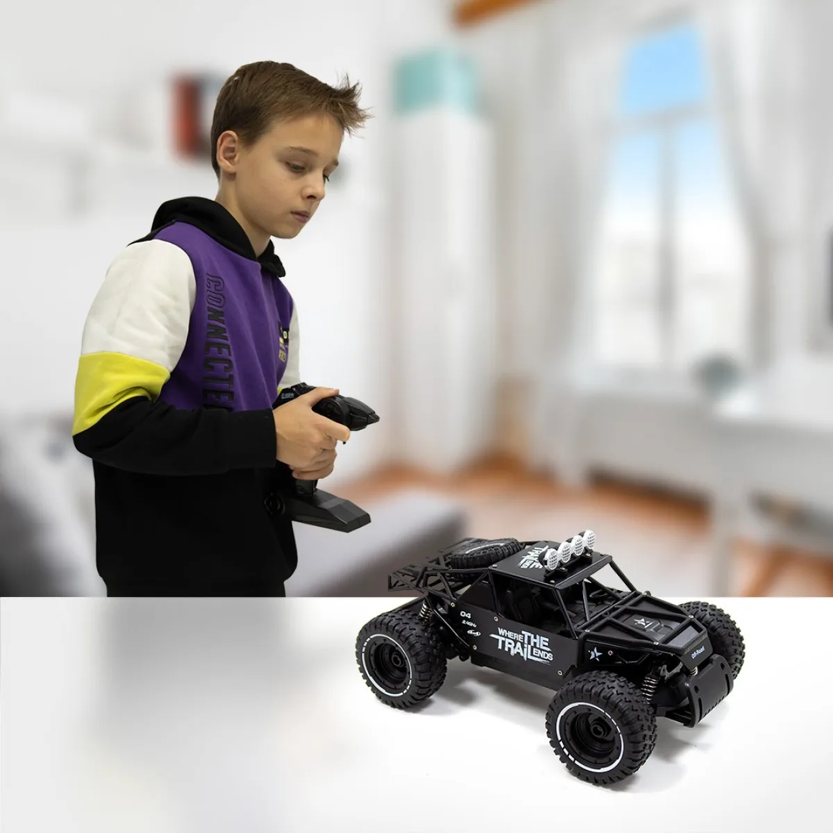 Автомобіль Sulong Toys р/к 1:14 метал чорний