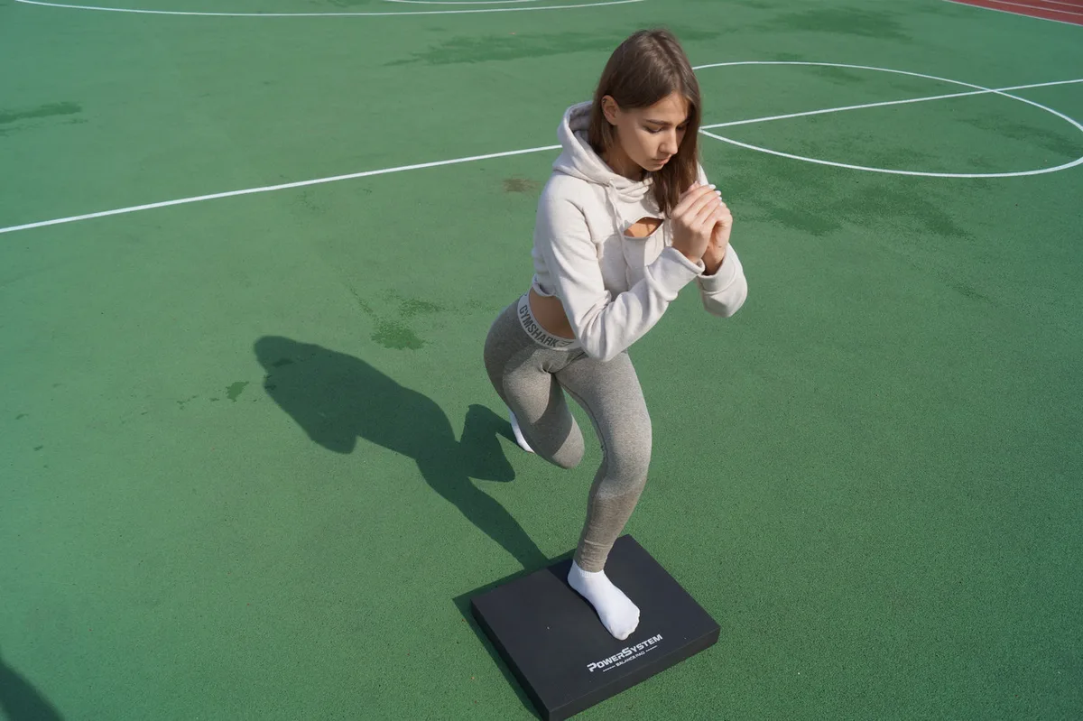 Мат балансувальний Active Point TPE 48х36х6 см Чорний