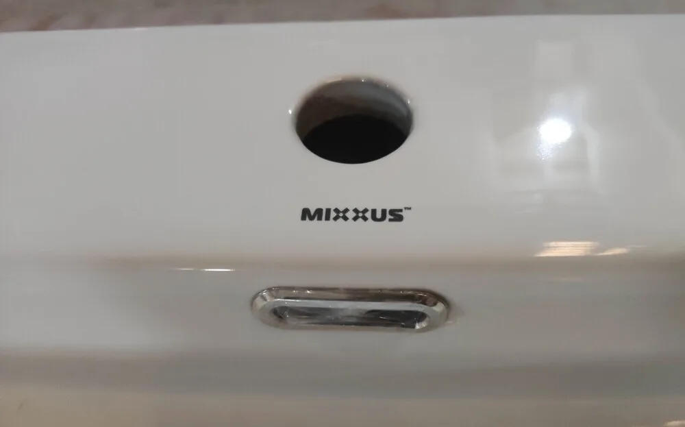 Раковина підвісна MIXXUS PREMIUM санітарна порцеляна 600х360х130 мм біла