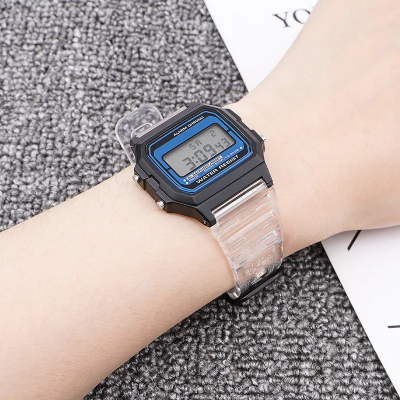 Ремінець Casio полімерний 18 мм прозорий сріблястий