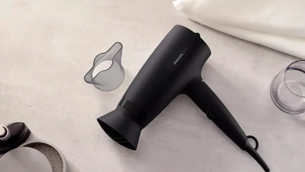 Фен Philips 3000 Series для путешествий, мощность 1600Вт, 3 настройки, диффузор, функция холодного обдува, черный
