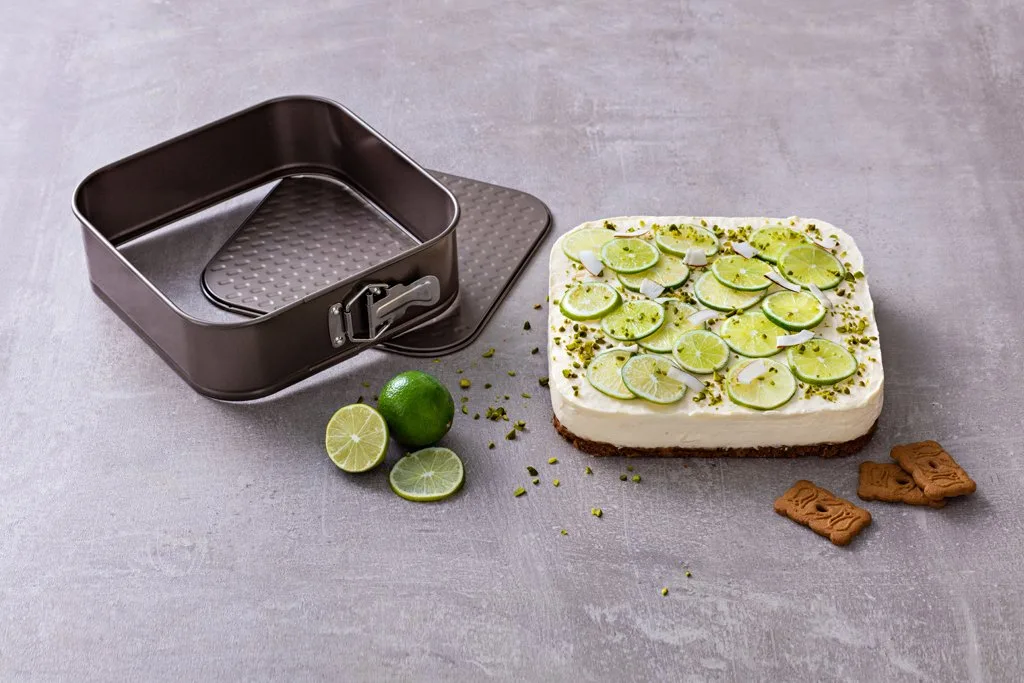 Форма PYREX вуглецева сталь квадратна 24х24 см чорна