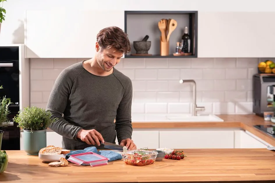 Універсальна форма з кришкою TEFAL MasterSeal, 0.8л, скляна.