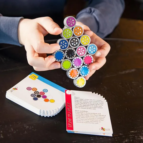 Гра-головоломка Fat Brain Toys пластикова 13х5х18 см різнокольорова