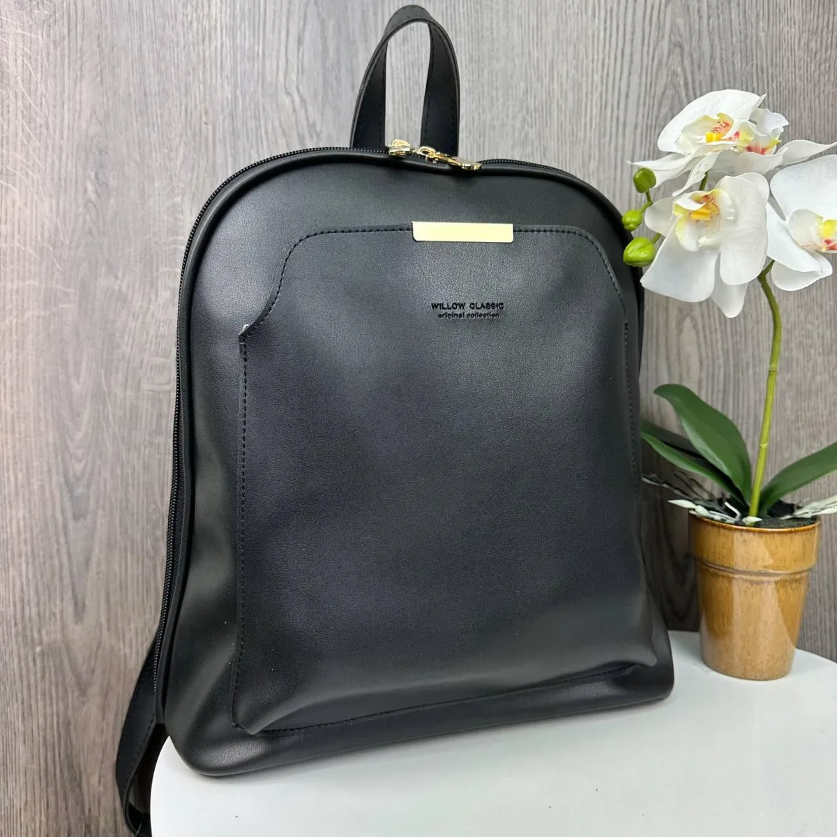 Женский городской рюкзак экокожа черный 32x26x12 см