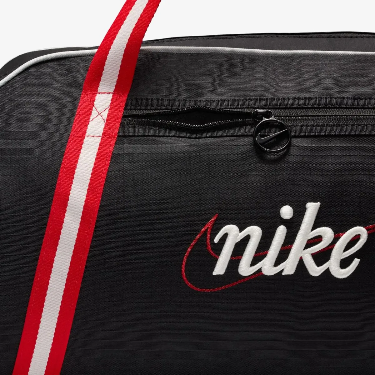 Сумка NIKE 100% полiестер 33х51х23 см чорна біла червона