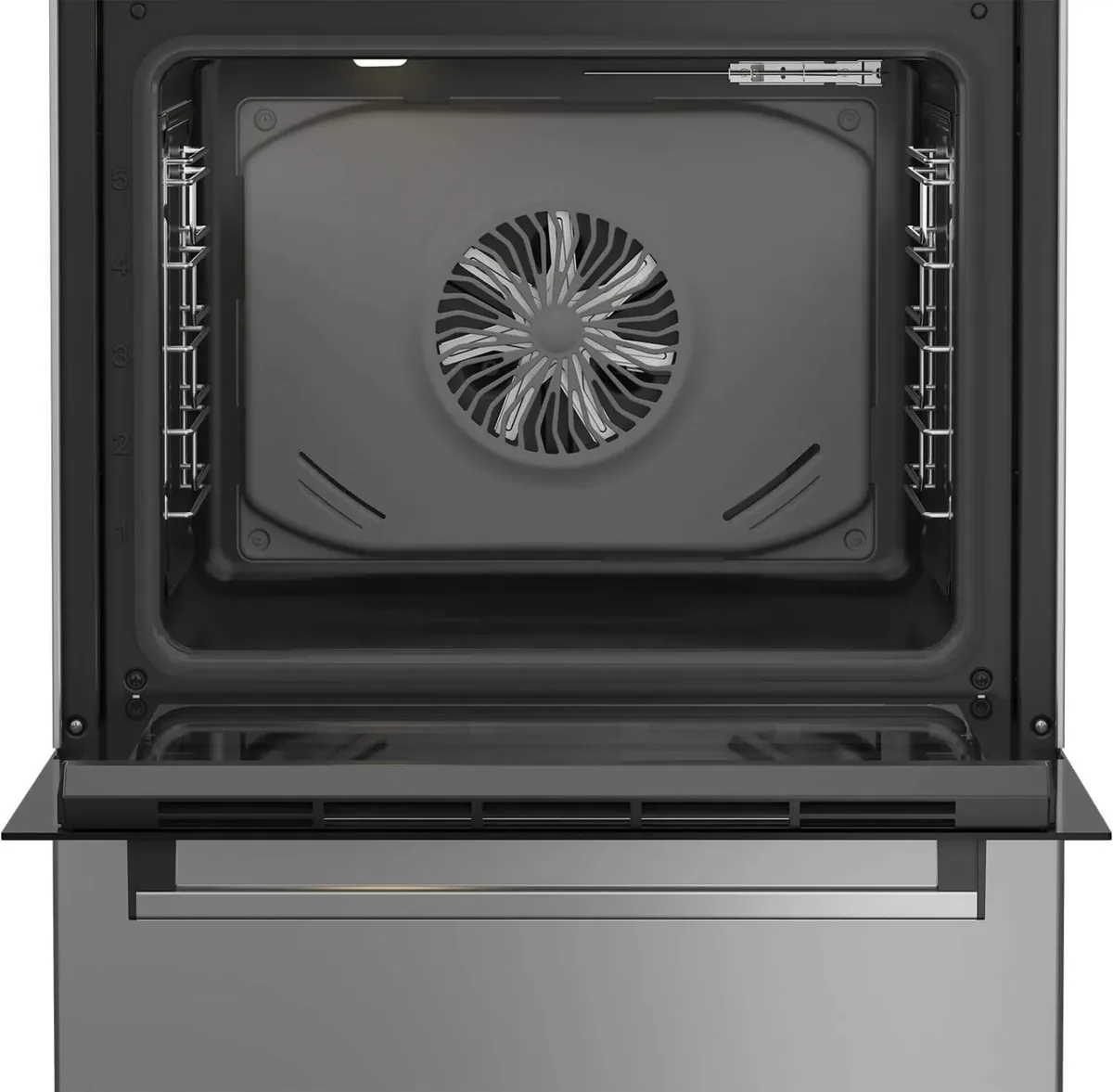 Комбинированная плита Beko, 72 л, 60x60 см, с дисплеем, конвекционным нагревом, чугунными решетками, черного цвета.