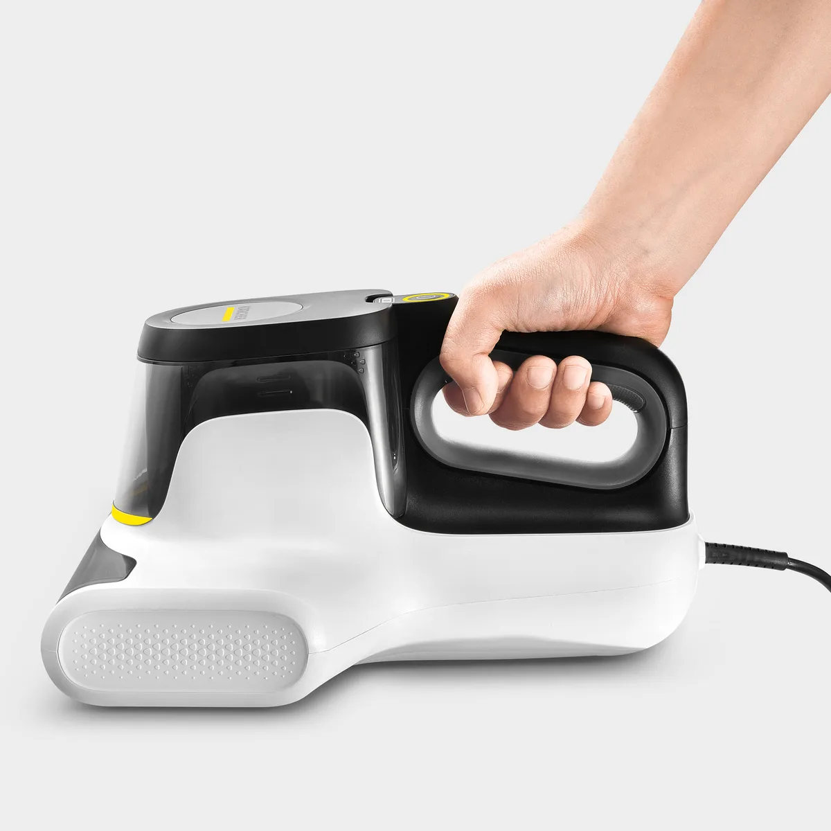 Ручний пилосос Karcher 500Вт 0,4л чорний жовтий з УФ-лампою для дезінфекції