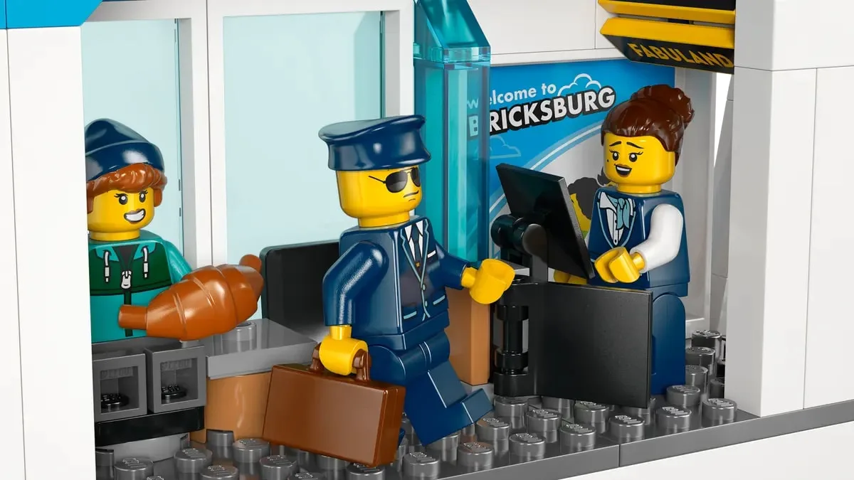 Конструктор LEGO City Аеропорт із літаком