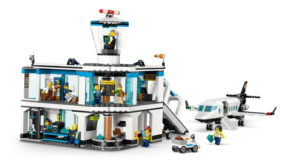 Конструктор LEGO City Аеропорт із літаком