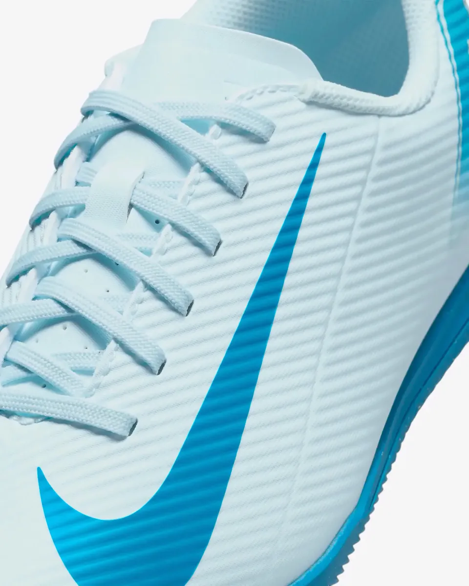 Футзалки NIKE синтетика 38,5 білий блакитний для дітей