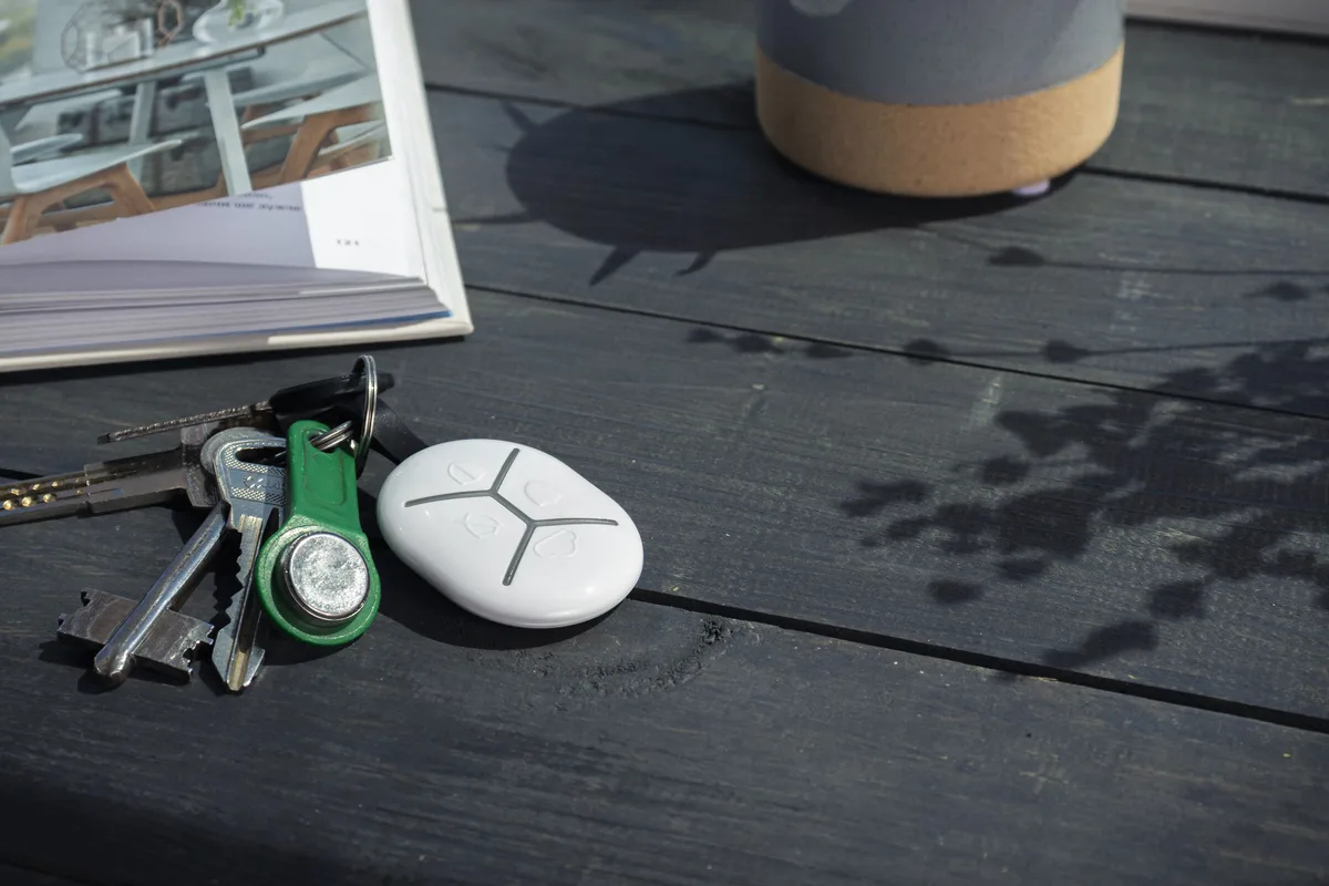 Брелок U-Prox Keyfob B4 White, 4 кнопки, бездротовий, білий