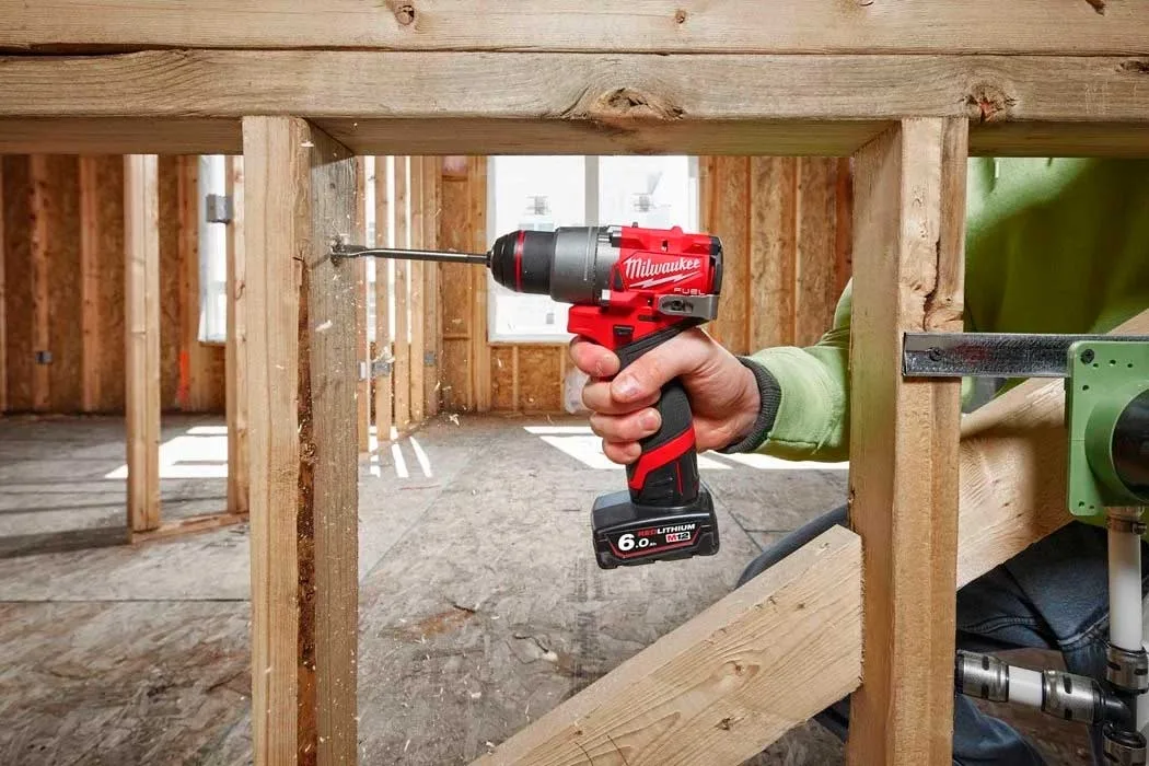 Акумуляторний шуруповерт-дриль Milwaukee M12 FDD2-0 12В 45Нм 450·1550об/хв 1.1кг без батареї та зарядного пристрою.