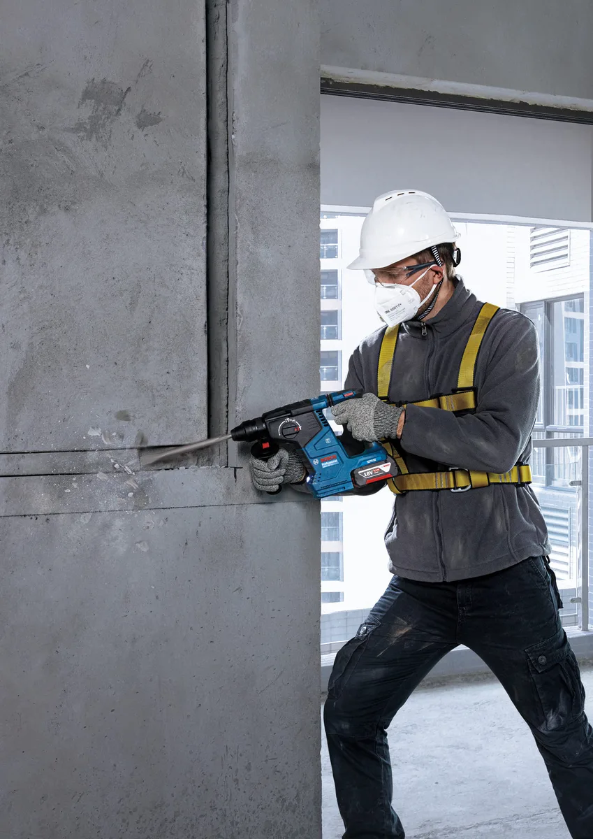 Перфоратор акумуляторний Bosch 18В 2х5А·год SDS-Plus 2.9кг кейс