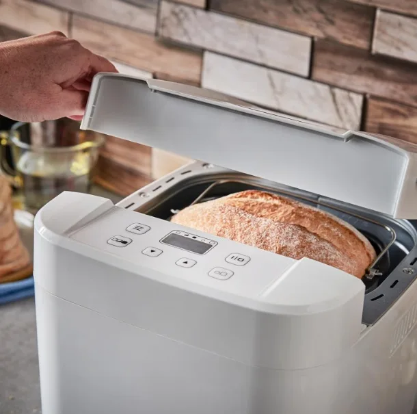 Хлібопічка Russell Hobbs 600 Вт 1 кг Білий Пластик 12 програм