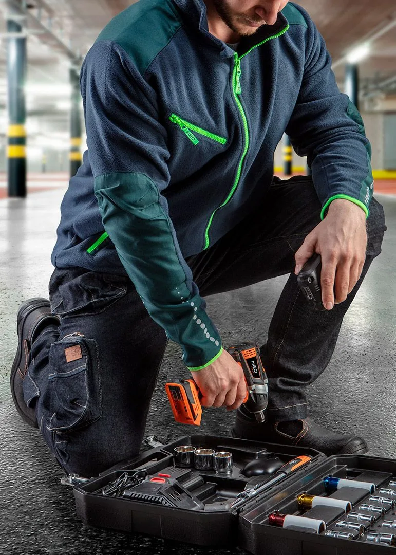 Штани для роботи Neo Tools Denim, 98% бавовна, 2% еластан, розмір L (52), темно-сині.
